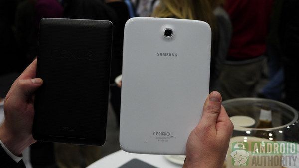 Galaxy Note 8 vs Google Nexus 7 bis (3) -600px